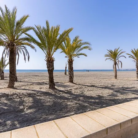 Rentafive Parking Frente A La Playa Tamarit Santa Pola