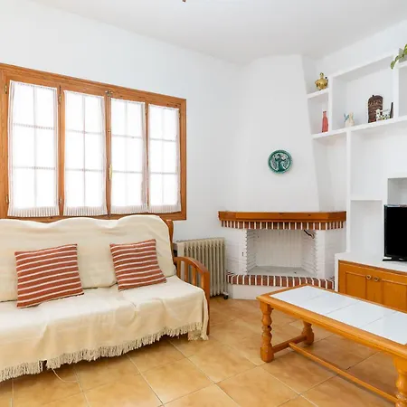 Holiday home Rentafive Parking Frente A La Playa Tamarit *